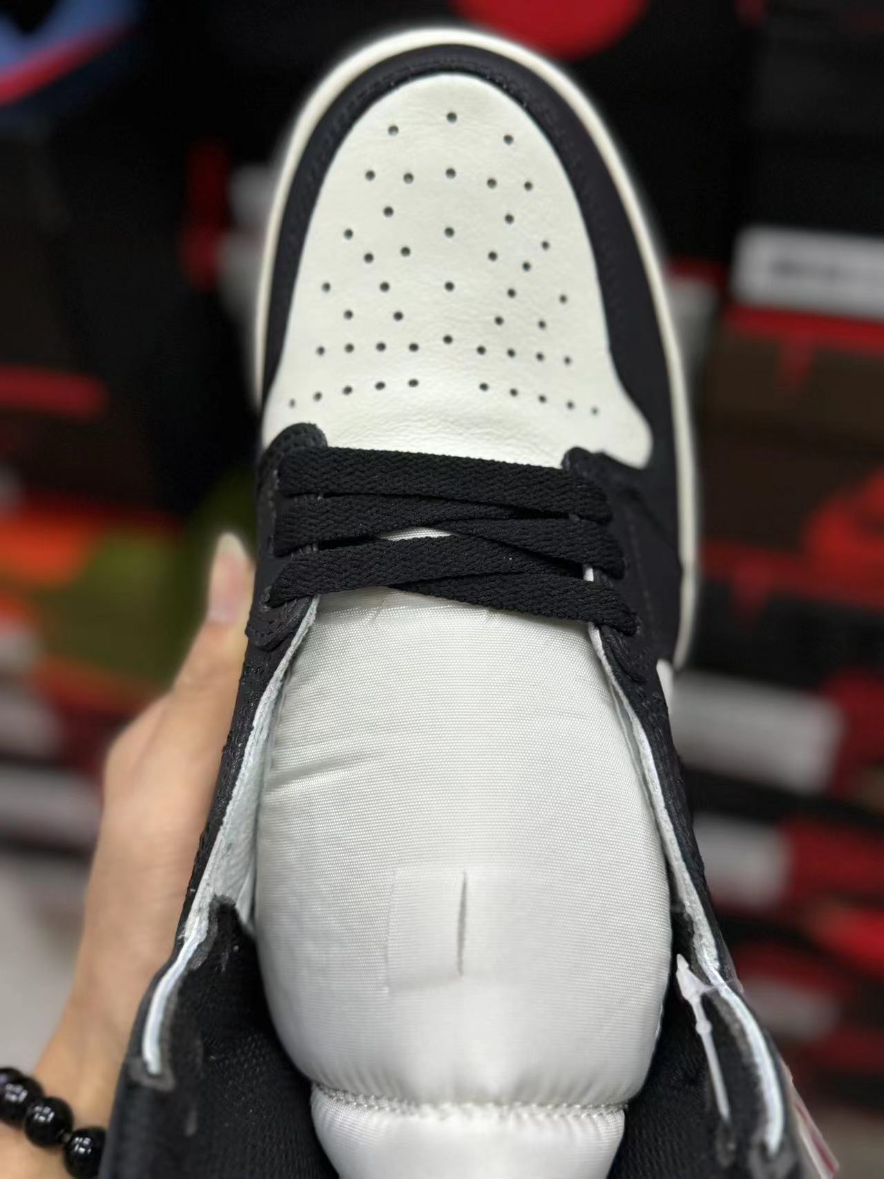 Travis Scott “DARK” Mocha