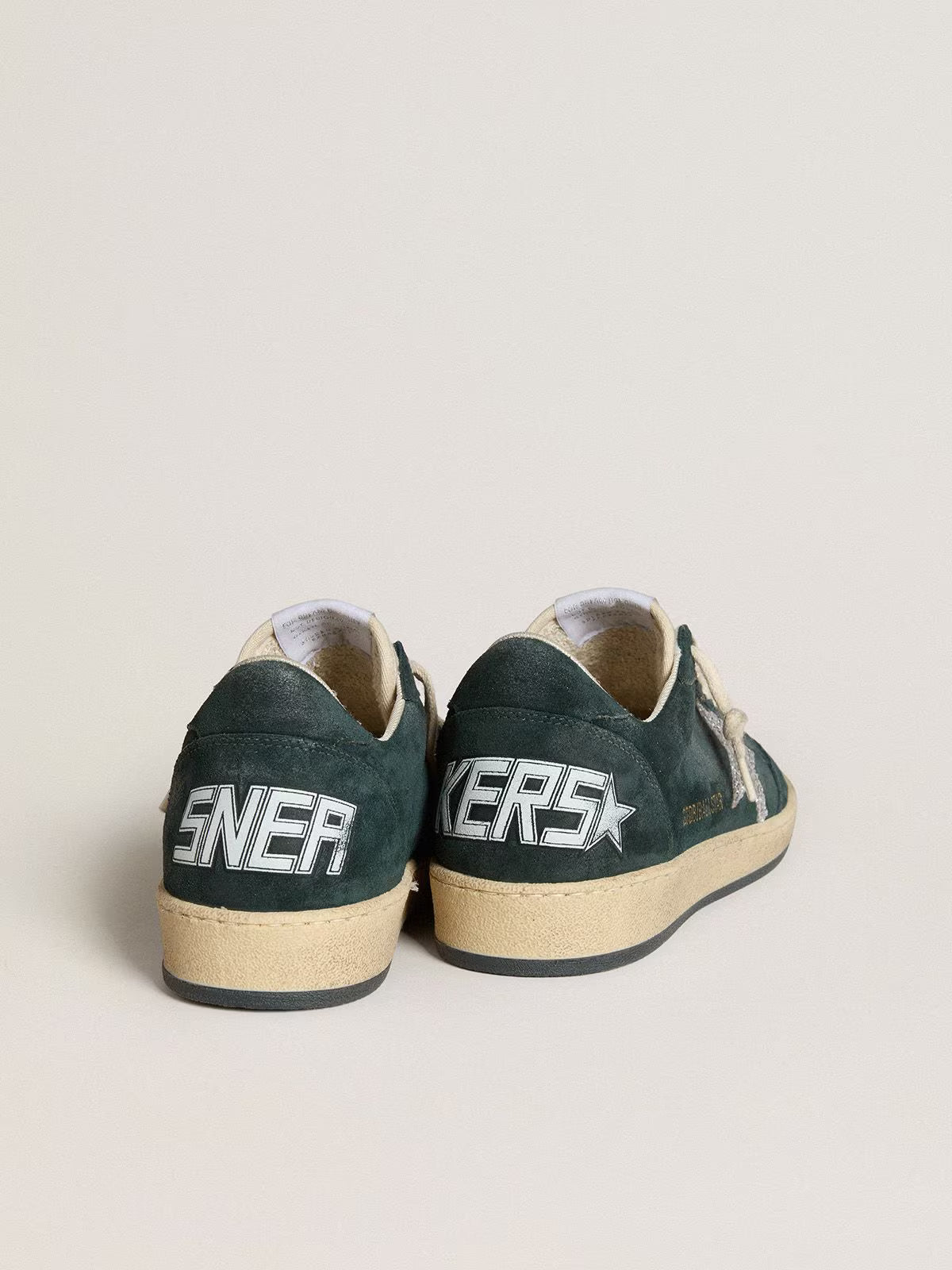Suede verde con stella in glitter argento