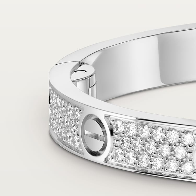Bracciale LOVE modello medio pavé in color argento