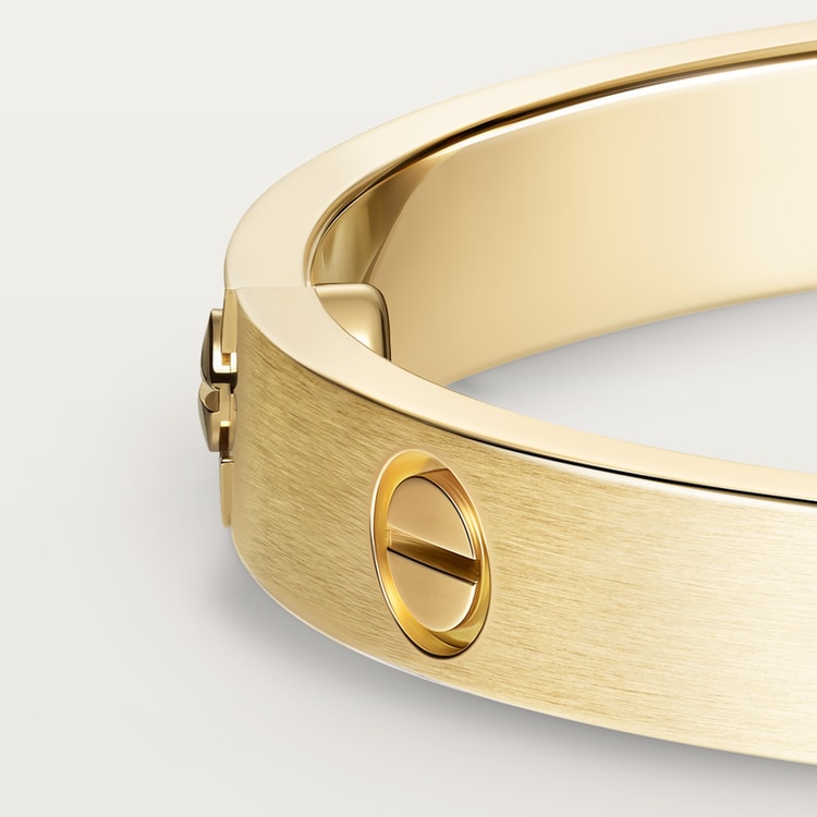Bracciale LOVE modello classico in color oro spazzolato