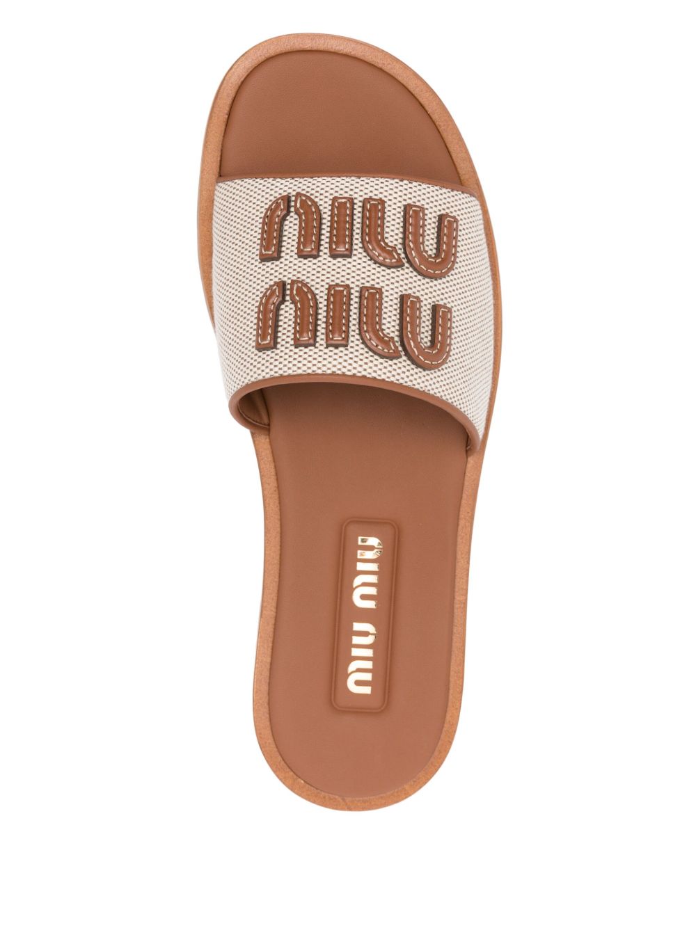 Sandali con logo applicato color cammello marrone