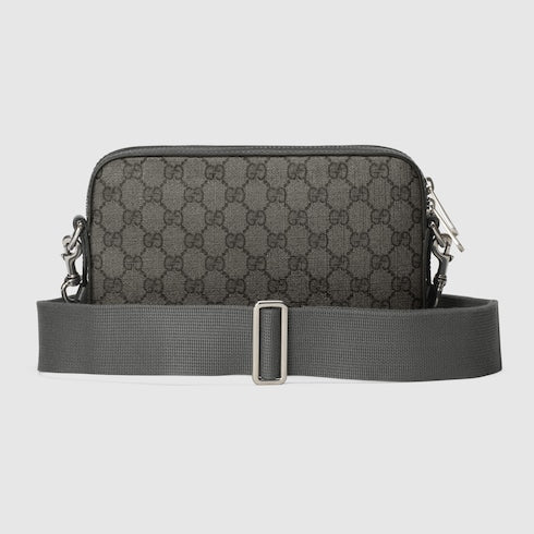 Borsa a tracolla Ophidia misura piccola in tessuto GG Supreme grigio e nero