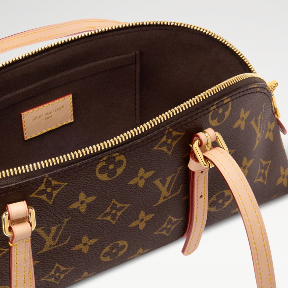 Squire East West Monogram