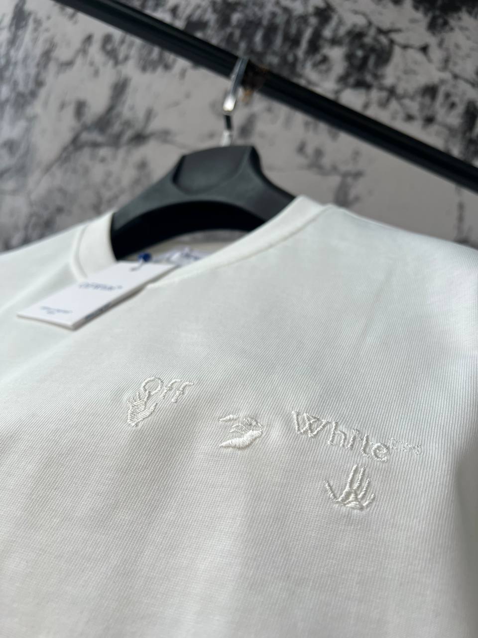 T-shirt Off-White 006
