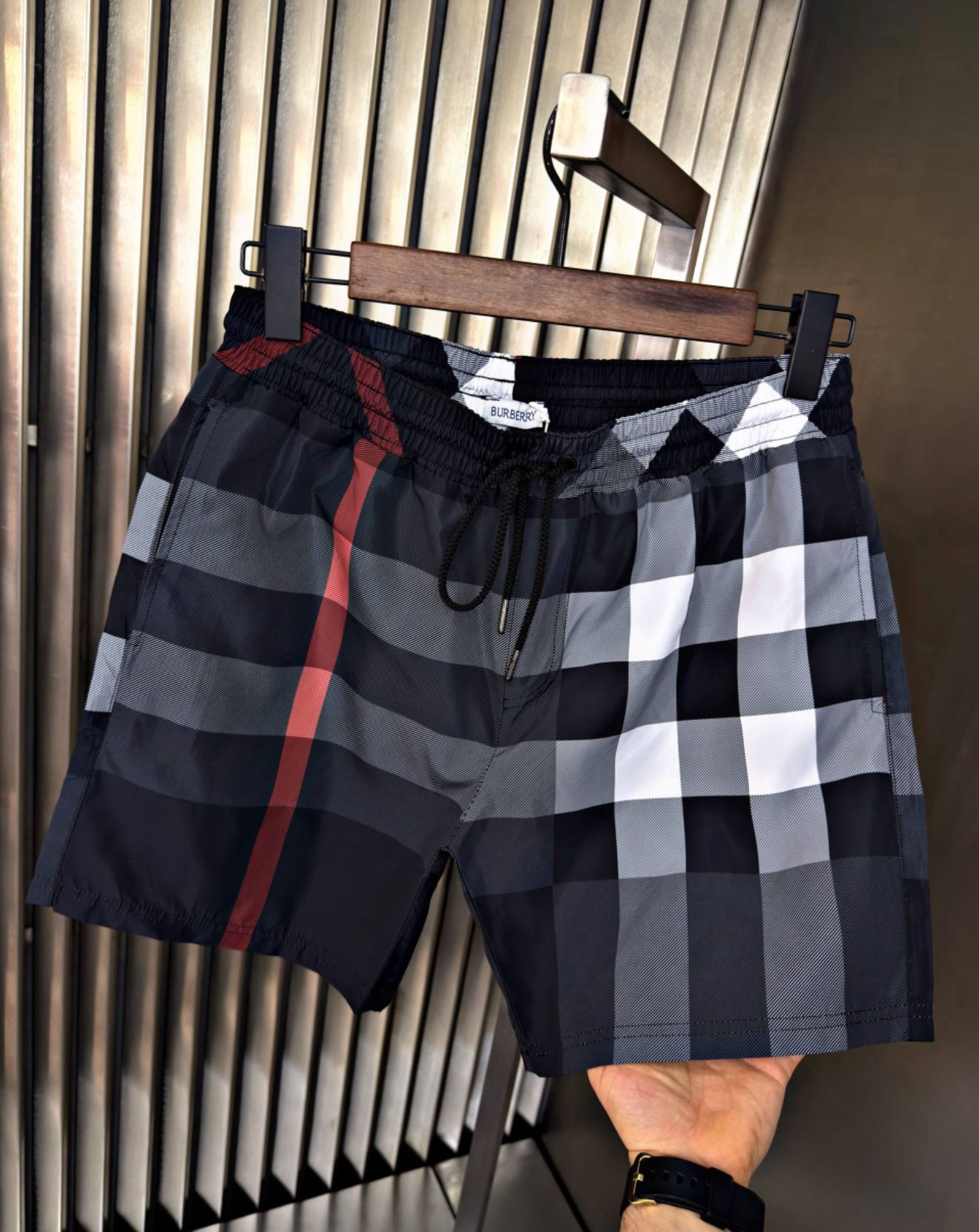 Costume Burberry 001