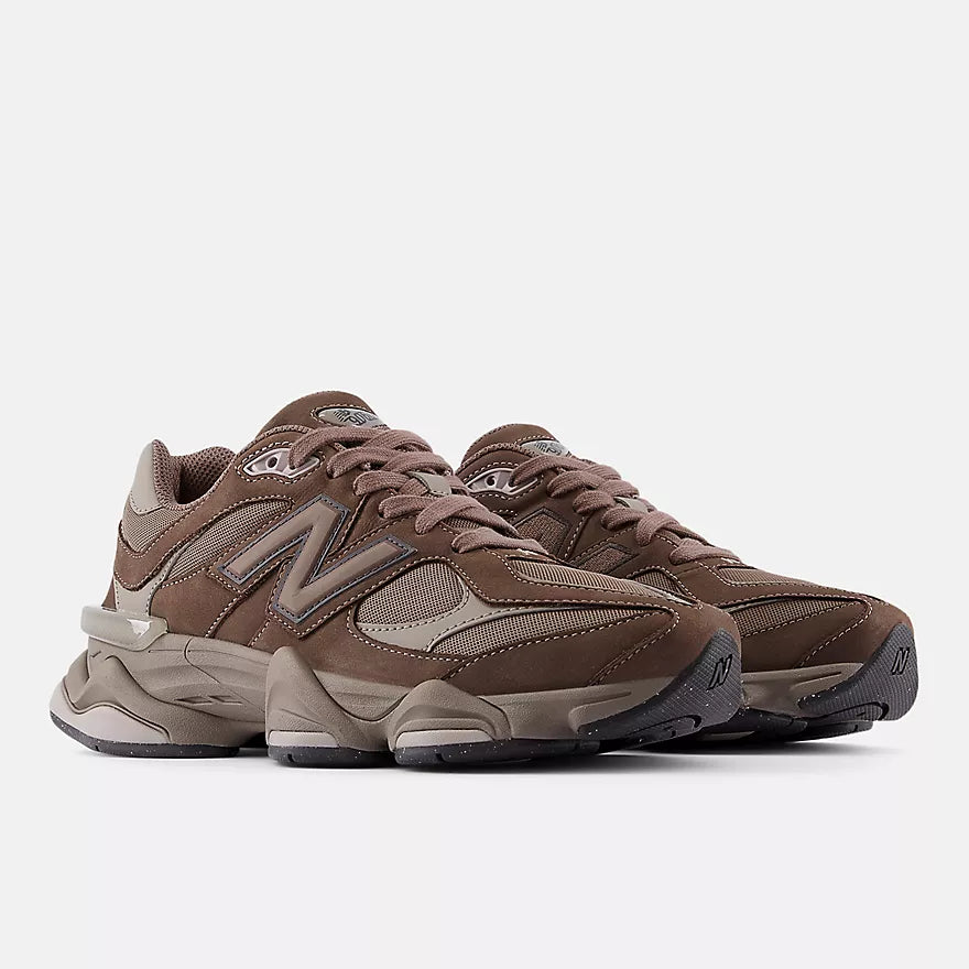 New Balance NB 9060 Marroni