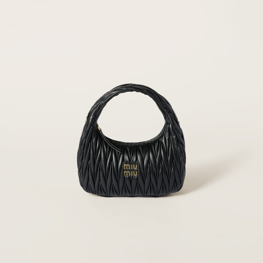 Borsa regulare hobo Wander in nappa matelassé nera