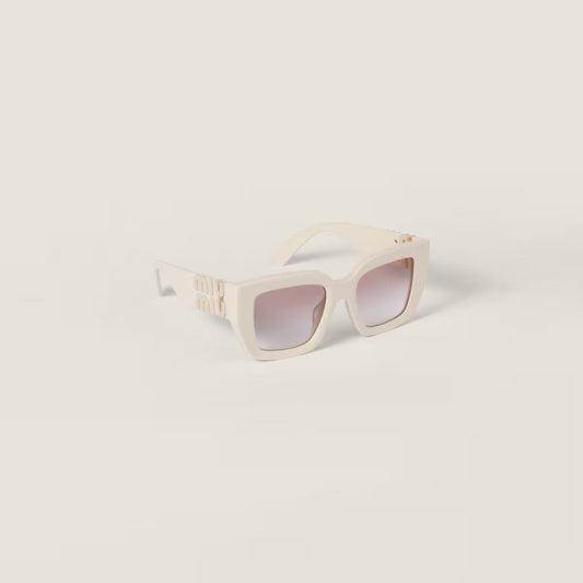 Occhiali da sole Miu Glimpse Cornice bianco latte Lenti caffè sfumate argento