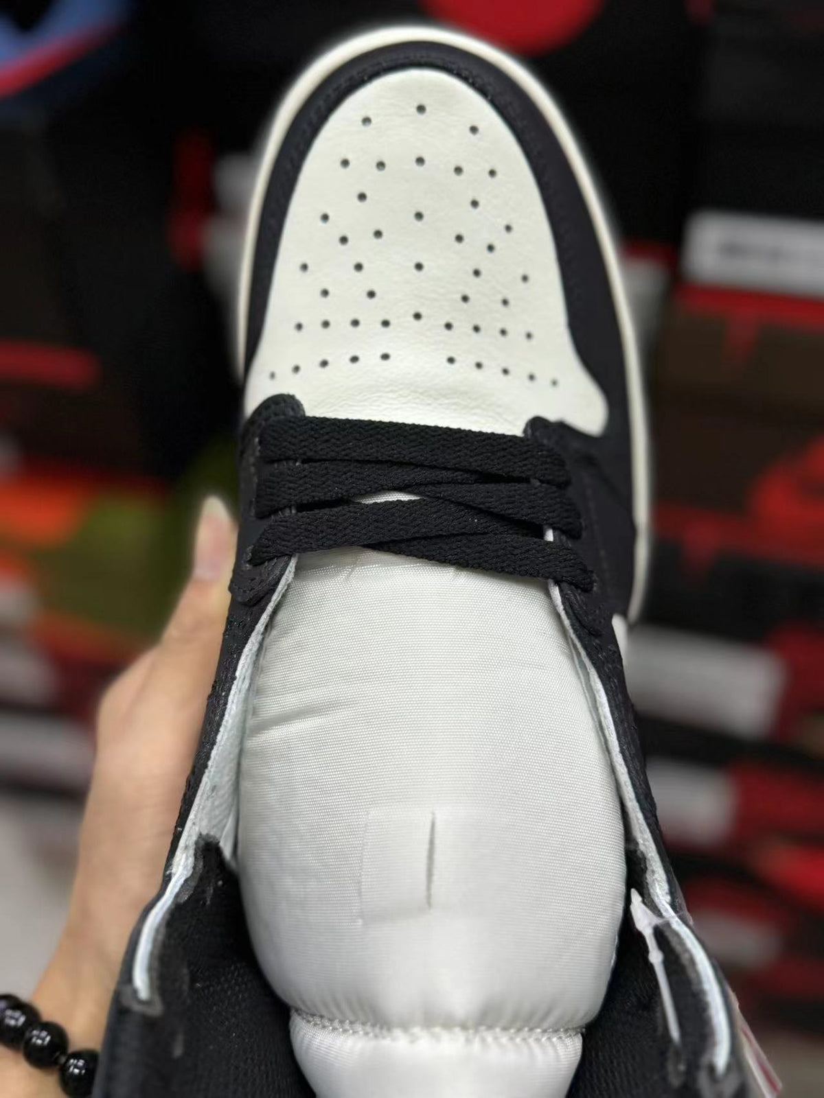 Travis Scott “DARK” Mocha