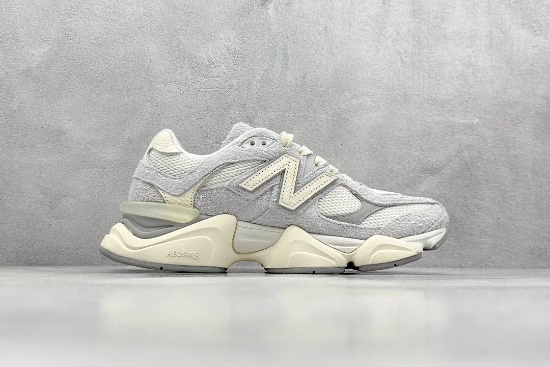 New Balance 9060 Quartz Grey