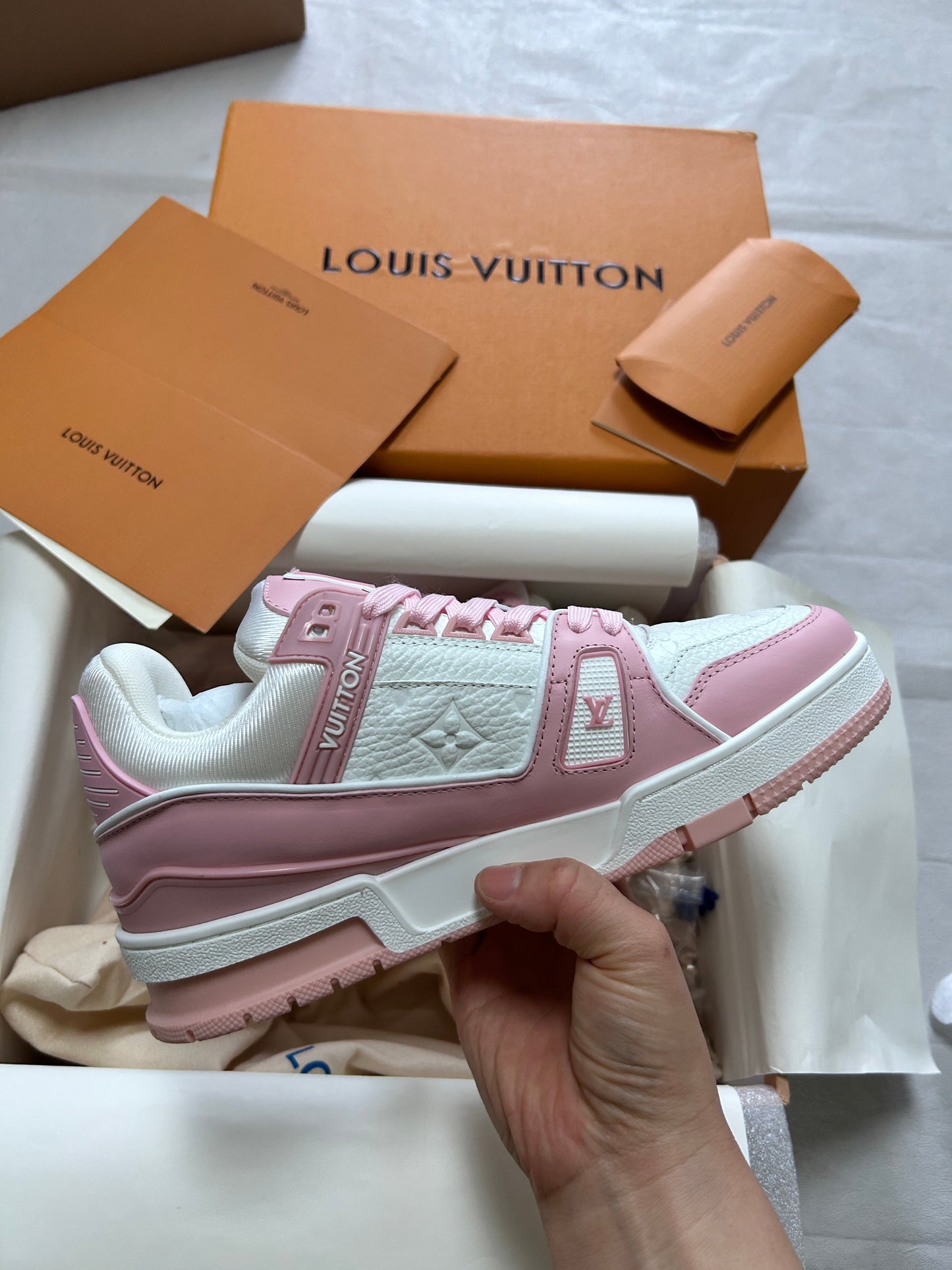 Trainer Rosa