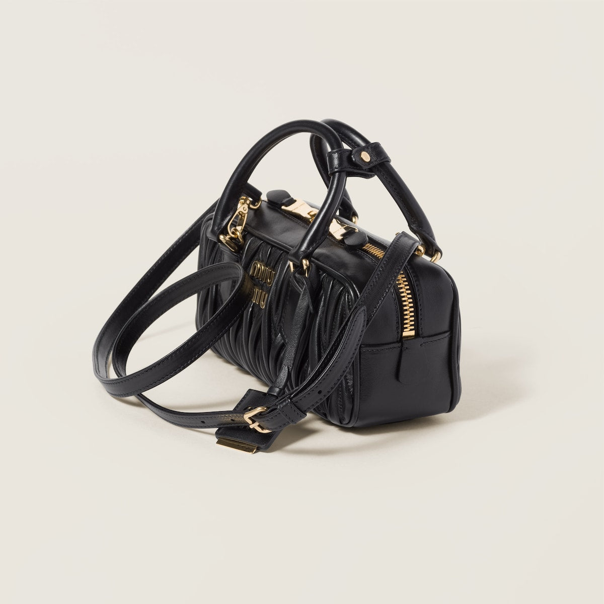 Borsa Arcadie regulare in nappa matelassé nera