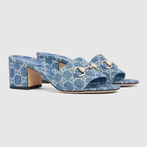 Sandalo slider donna con tacco in denim GG blu