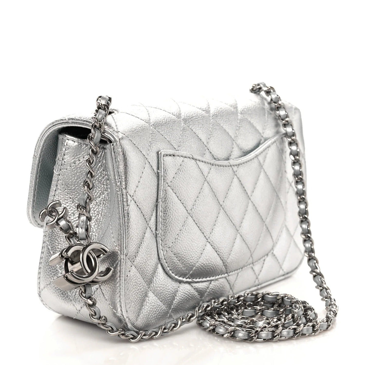 Mini borsa rettangolare trapuntata Caviar metallizzata con patta CC Slide argento