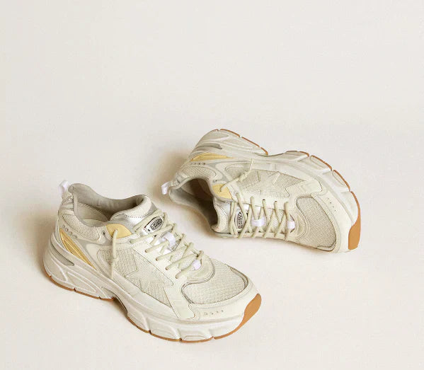 Lightstar in pelle e mesh bianchi e stella bianco vissuto