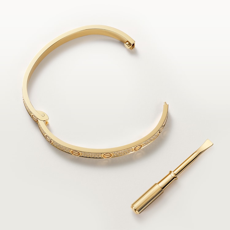 Bracciale LOVE modello medio pavé in color oro