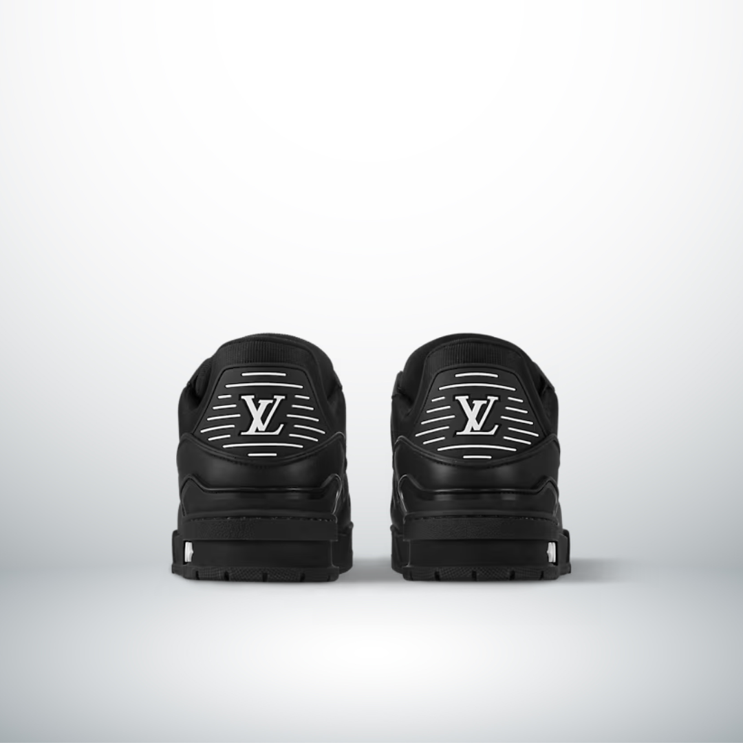 TRAINER BLACK