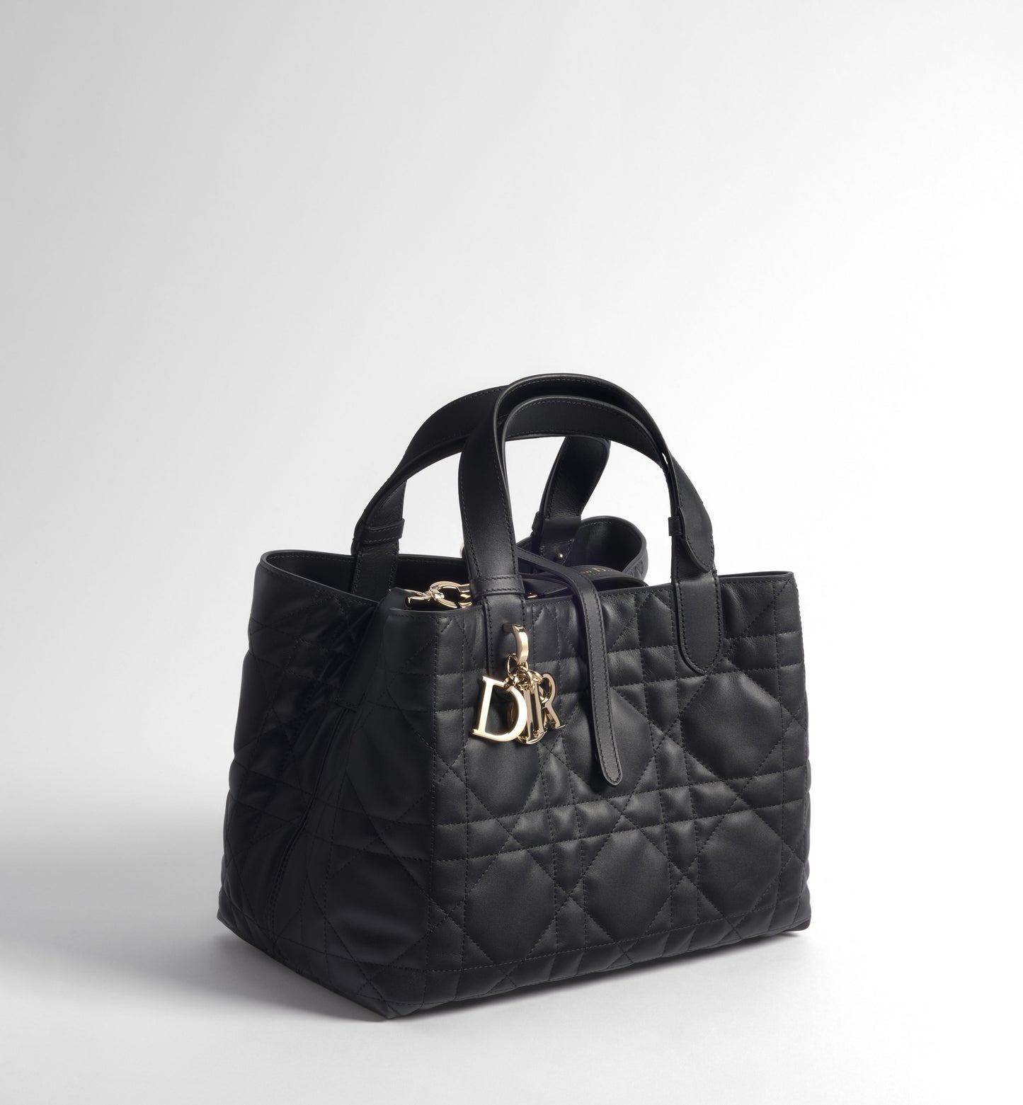Borsa Media Toujours Nera