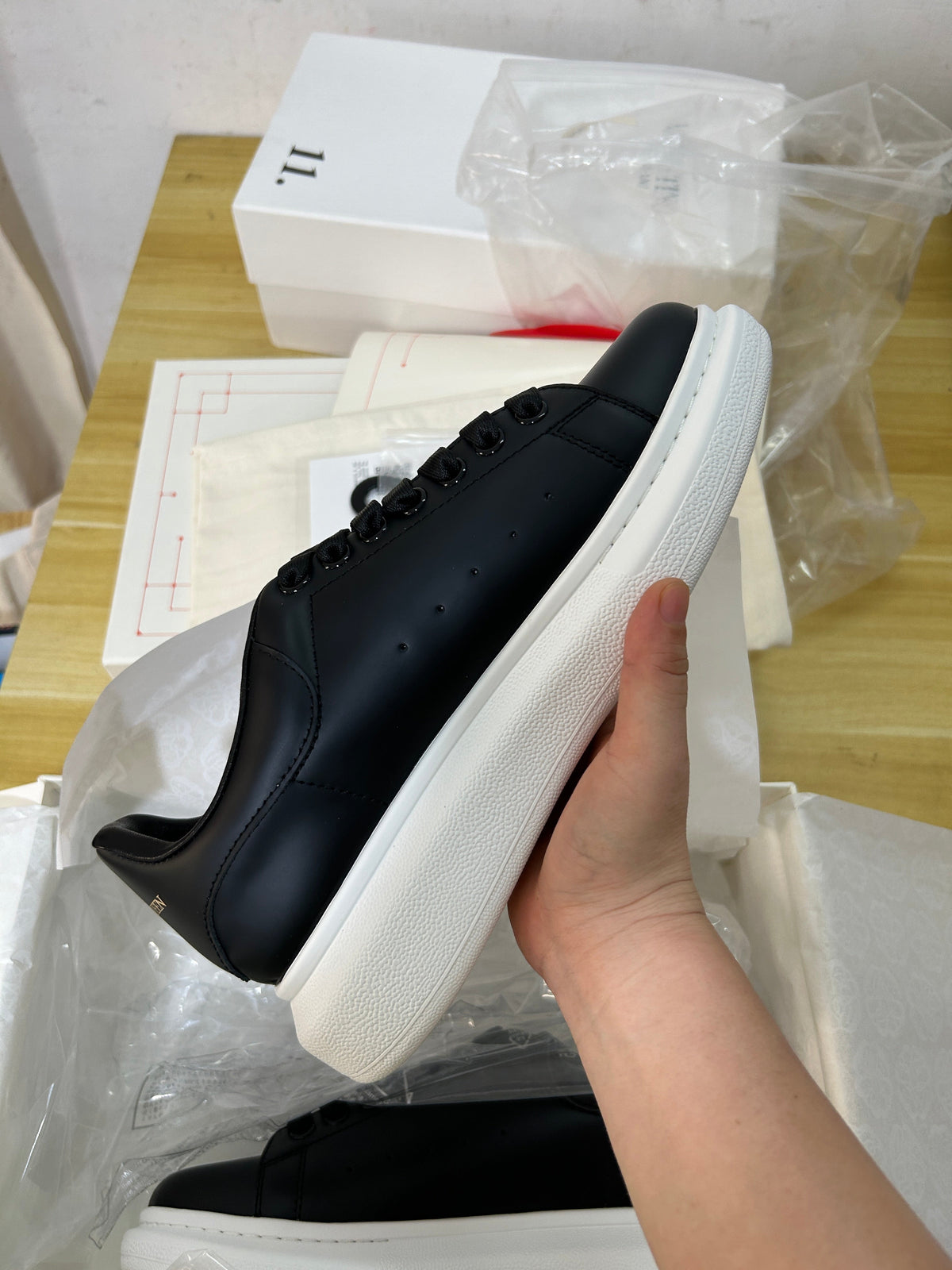 Alexander Mcqueen Nera/Bianca