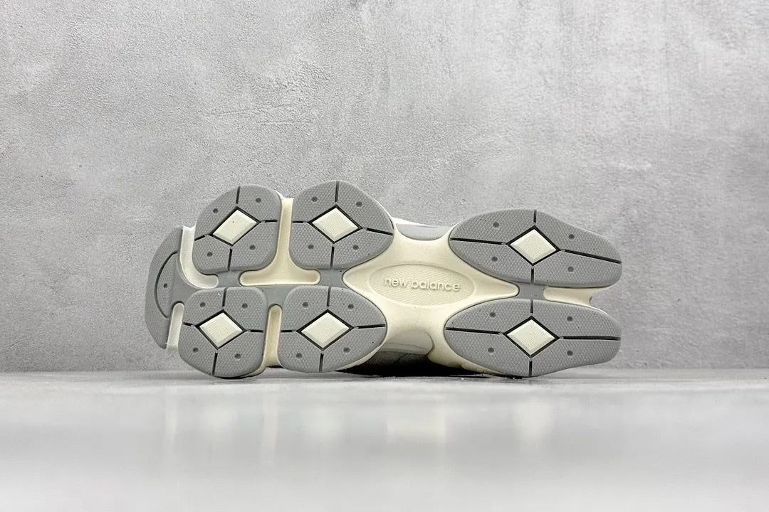 New Balance 9060 Quartz Grey