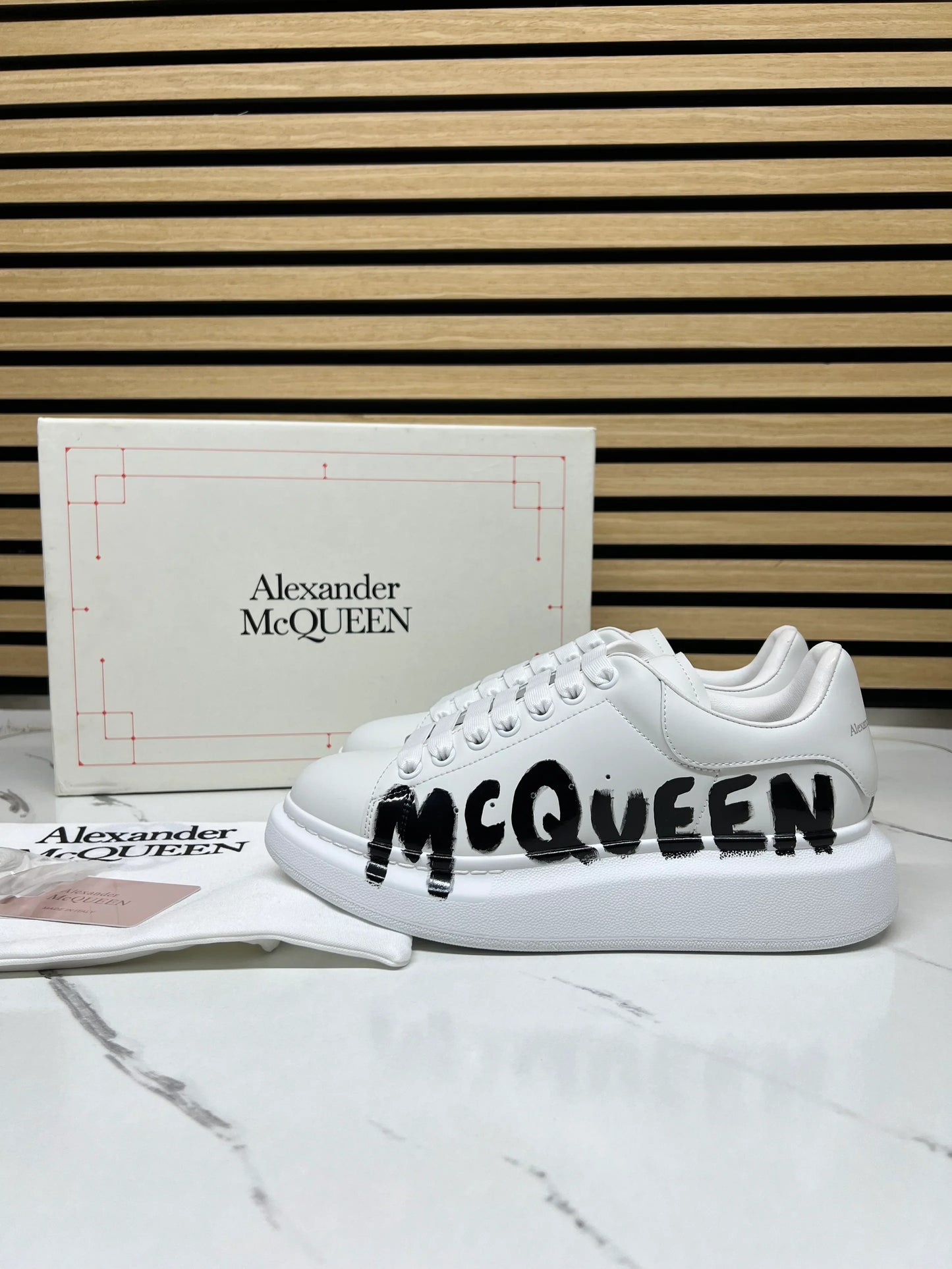 Alexander Mcqueen Graffiti Bianca