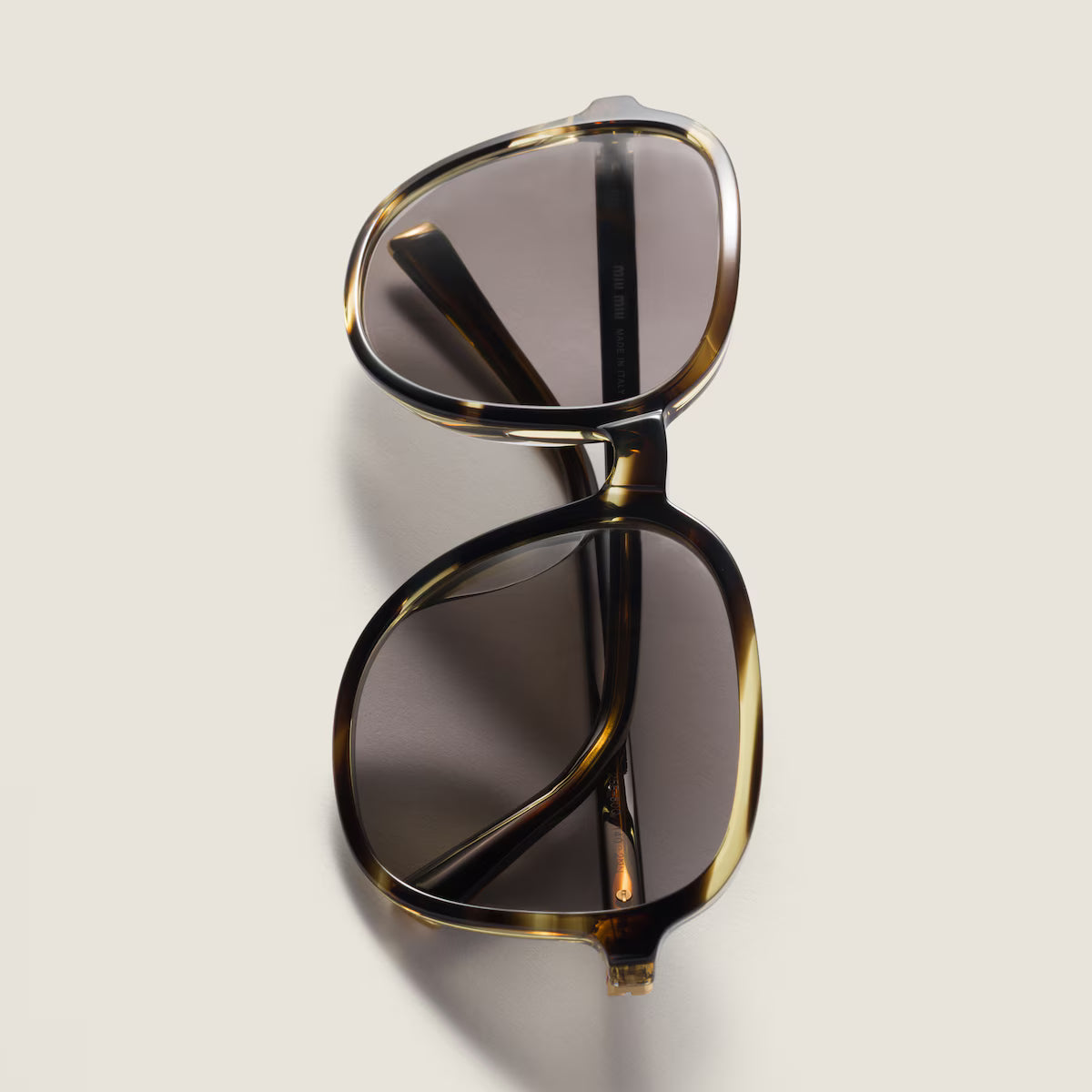 Occhiali da sole Miu Regard in striato londen con lenti grigio