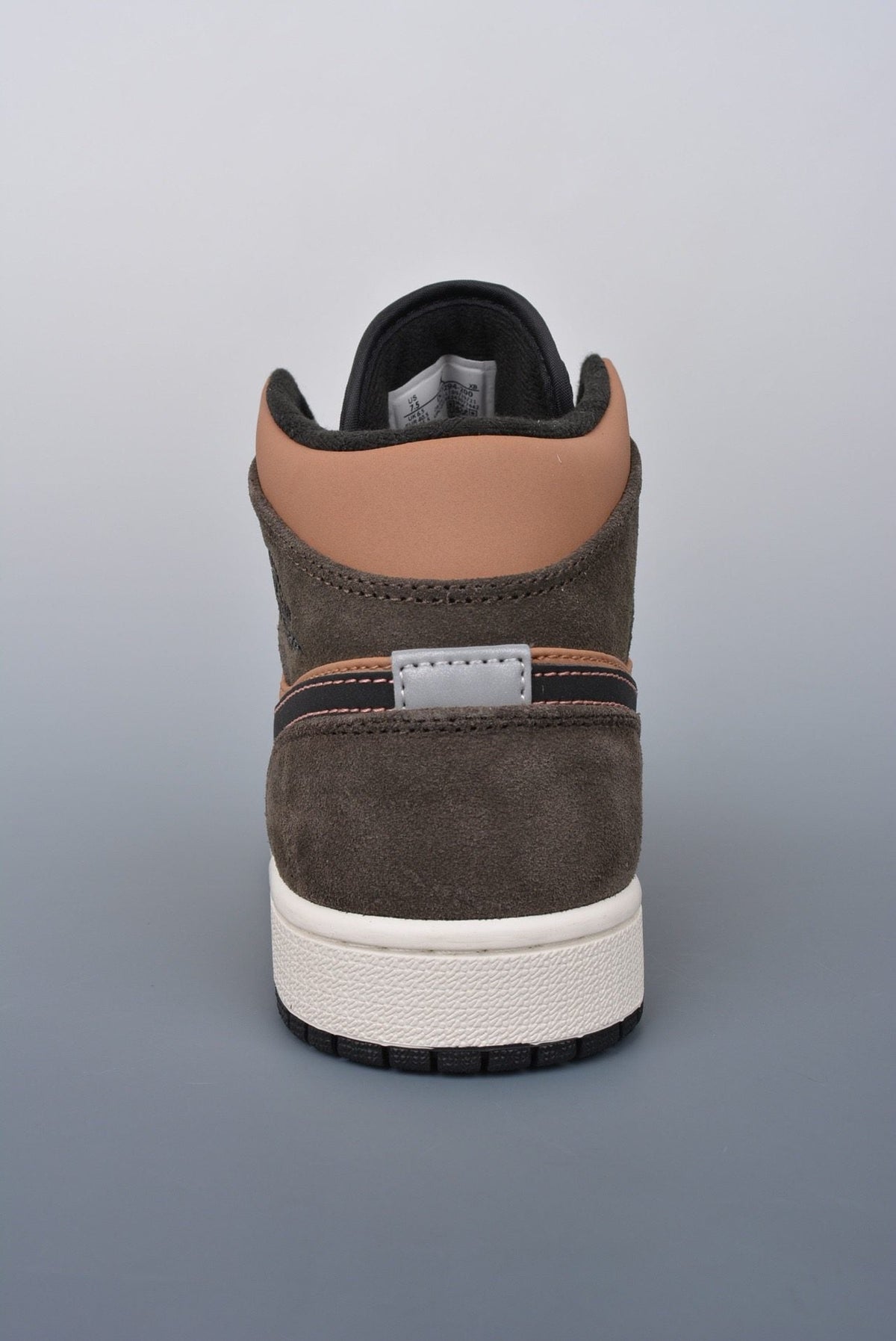 Jordan 1 Mid SE Cioccolato fondente (GS)