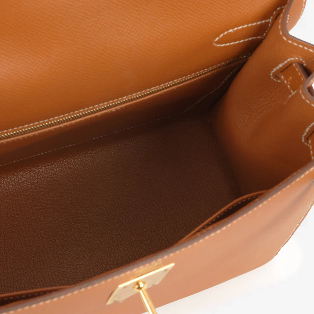 Kelly 28 Oro con accessori in oro Epsom