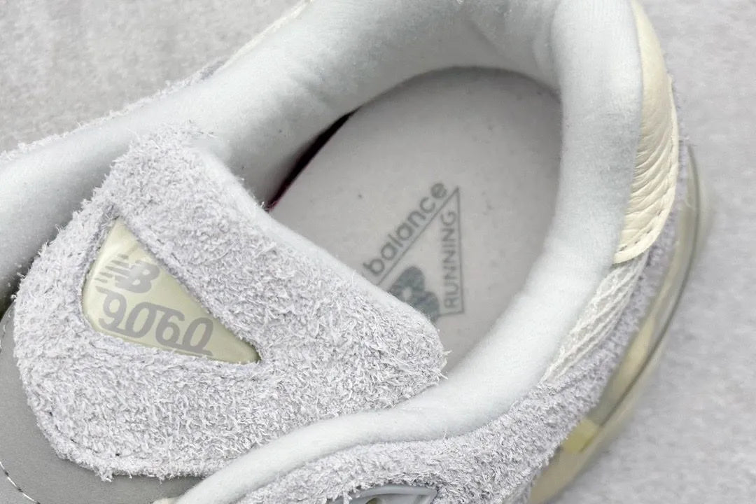 New Balance 9060 Quartz Grey
