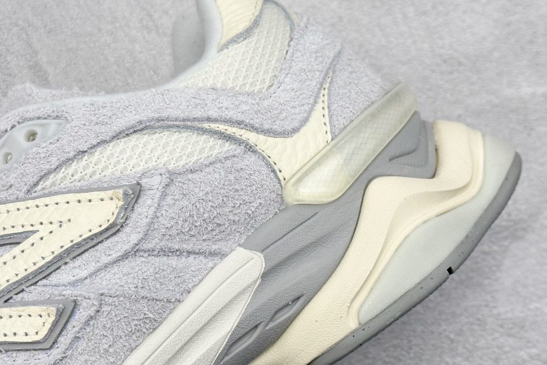 New Balance 9060 Quartz Grey