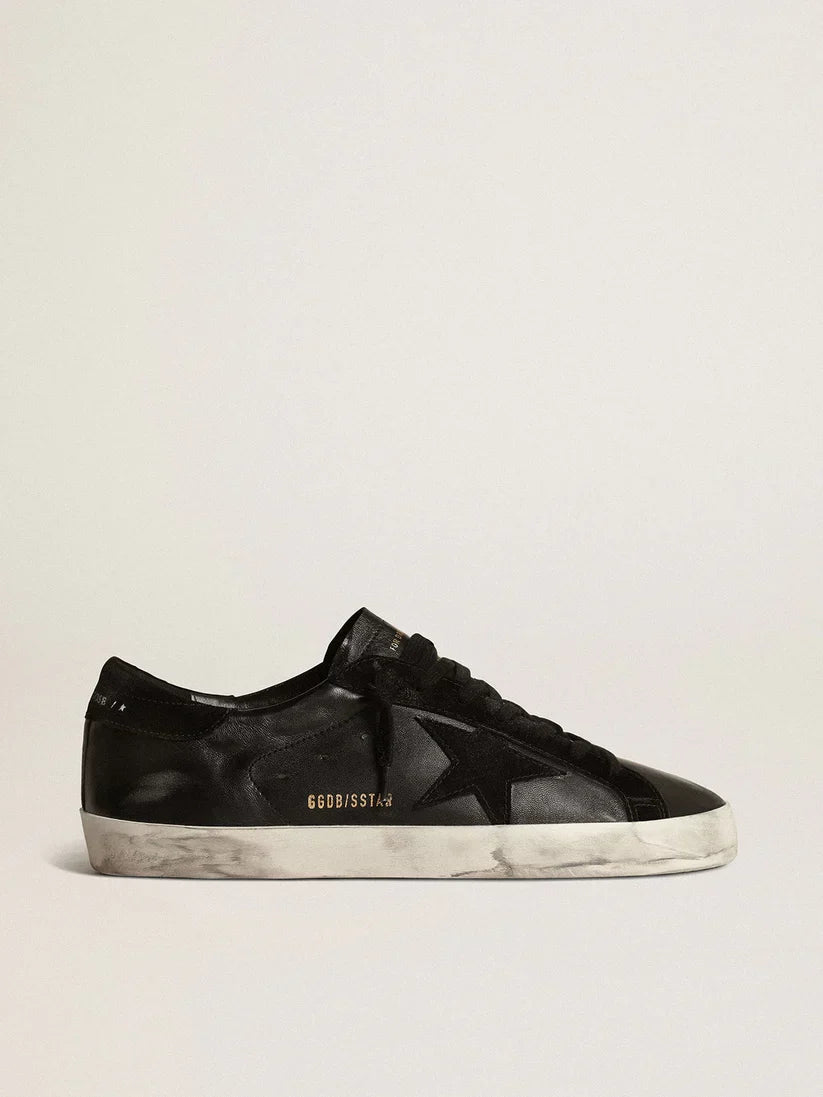 Nappa nera con stella e talloncino in suede nero