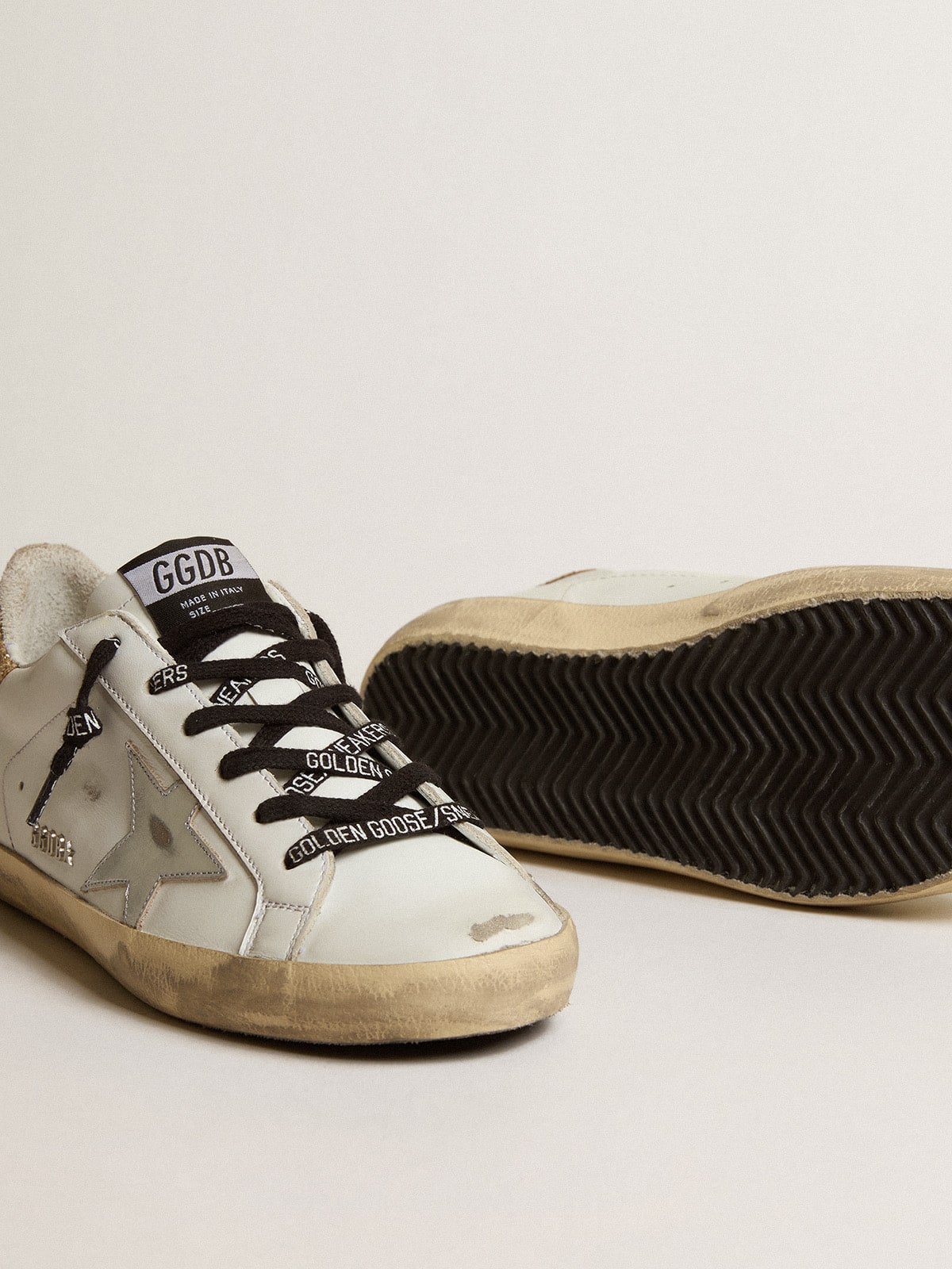 Bianche in pelle con talloncino glitter