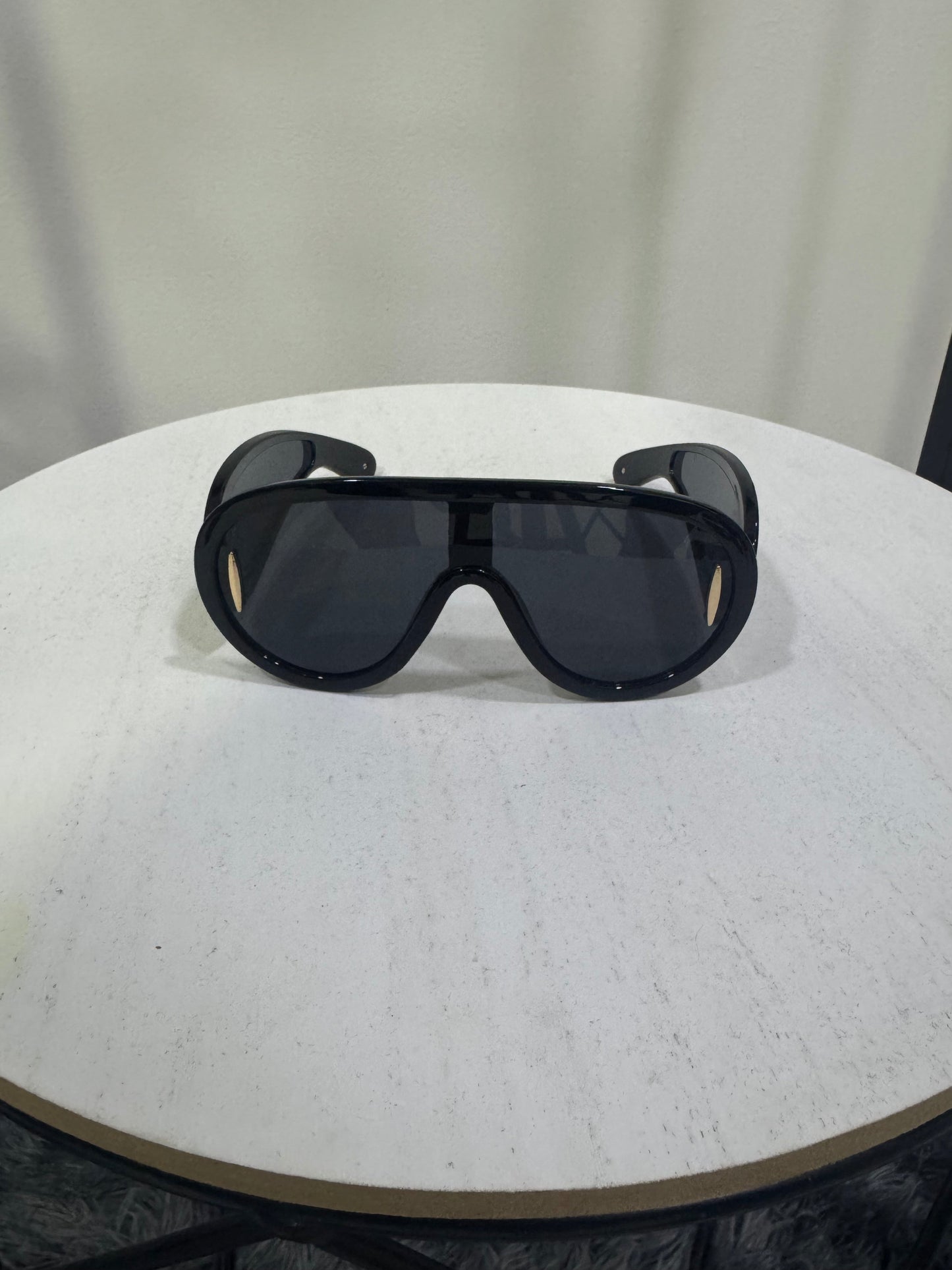 Occhiali da sole LOEWE - Black/Gold