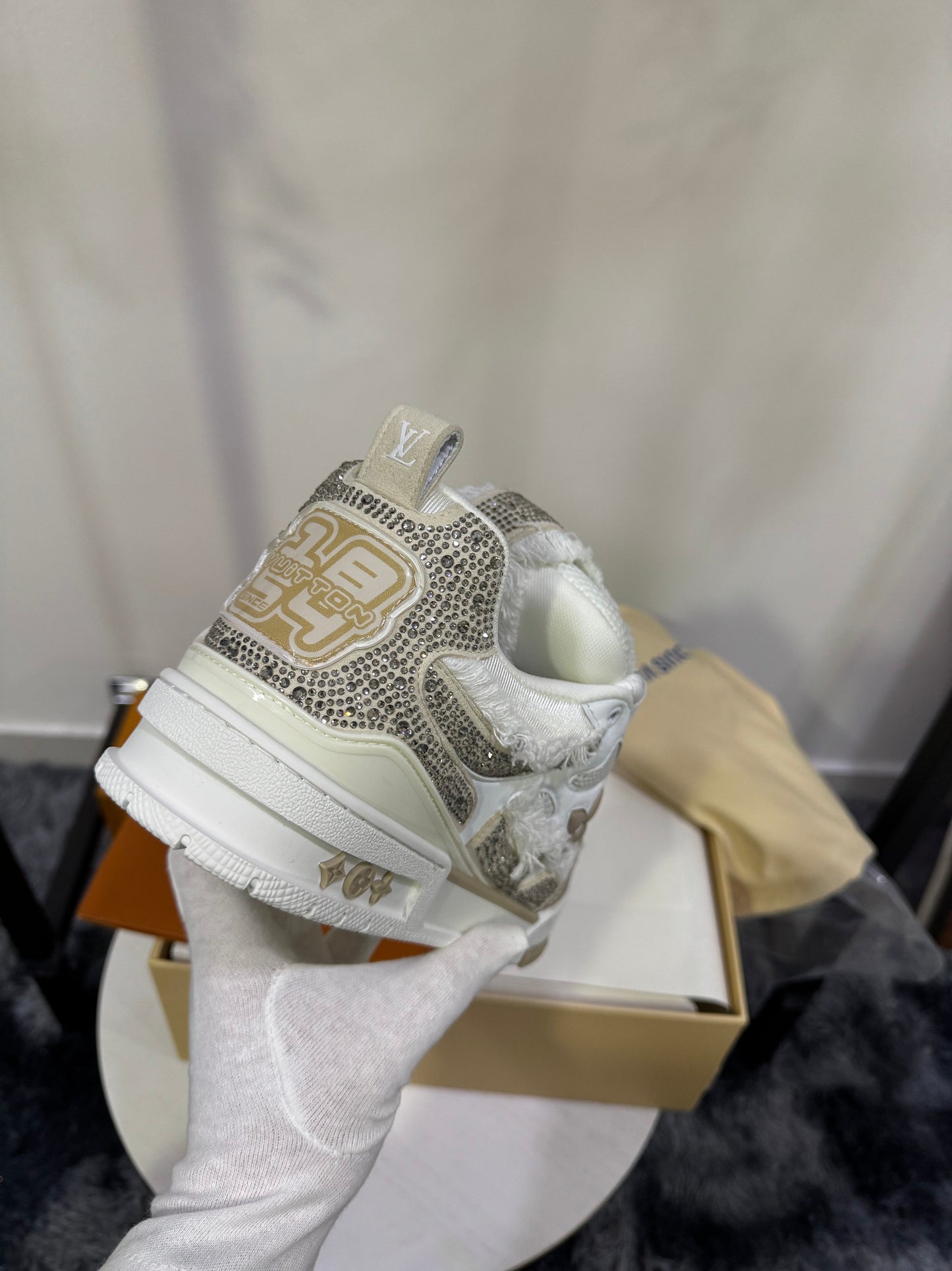 Sneakers LV Skate Beige Crystal