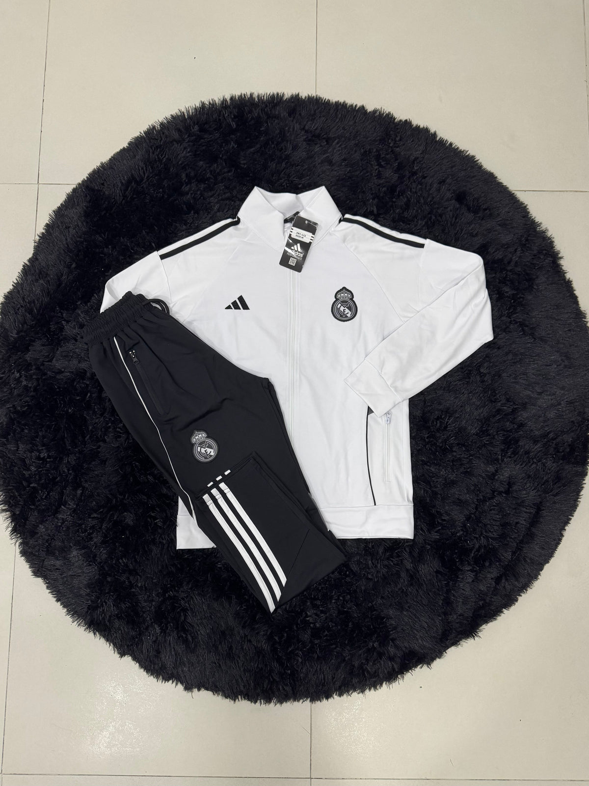 Tuta Real Madrid Bianca/Nera 002