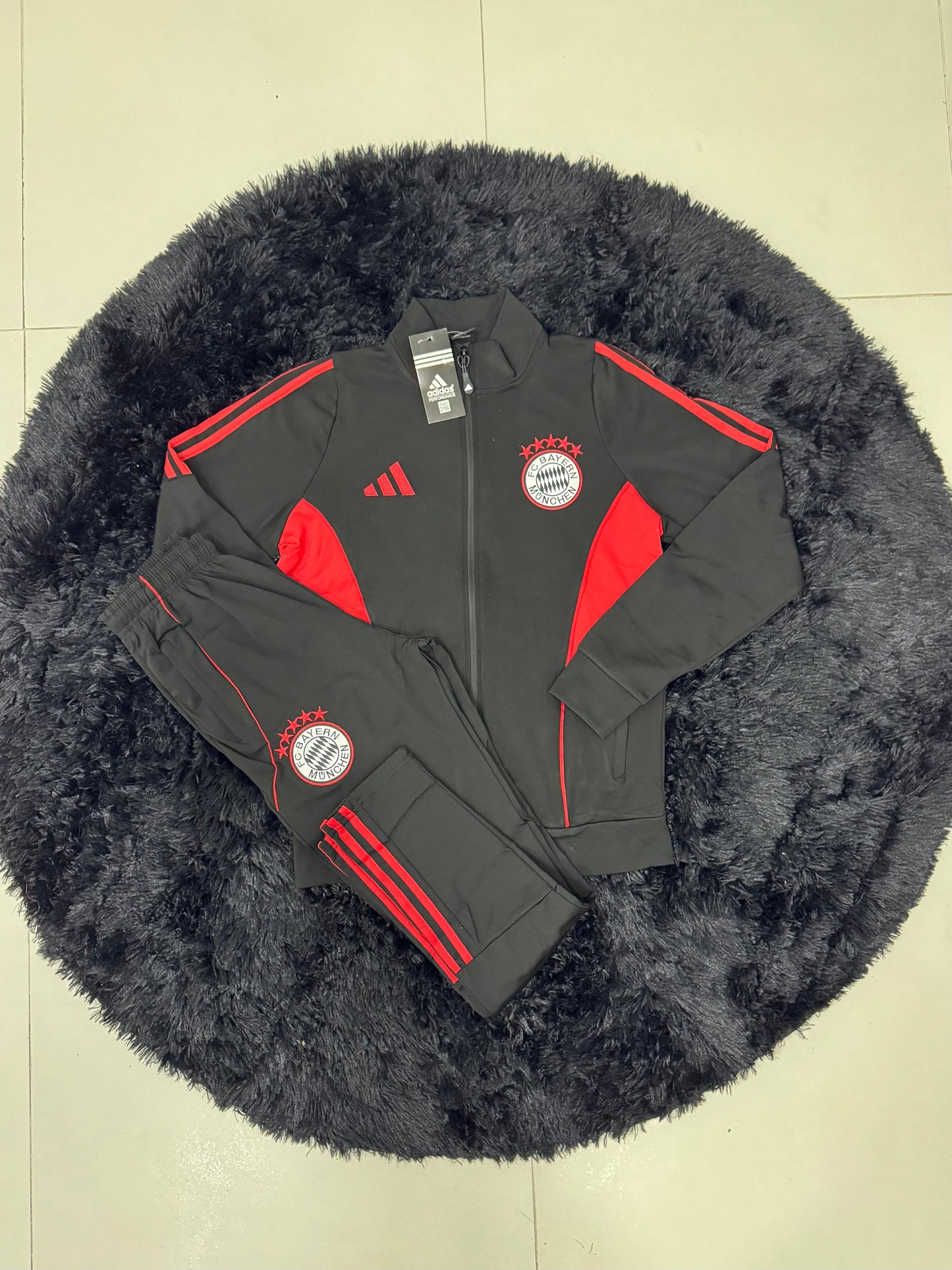 Tuta Bayern Monaco 001