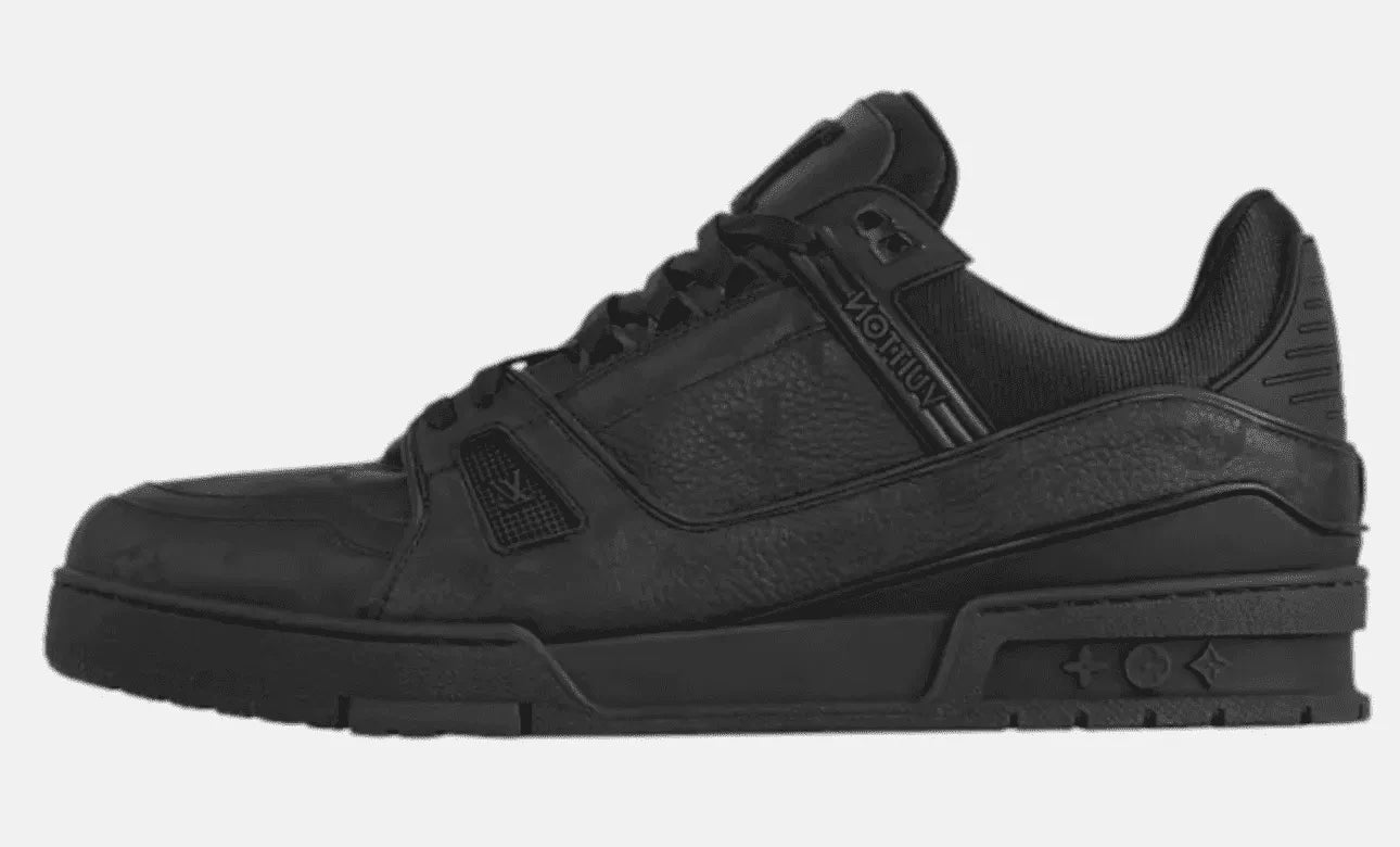 LV Trainer total black