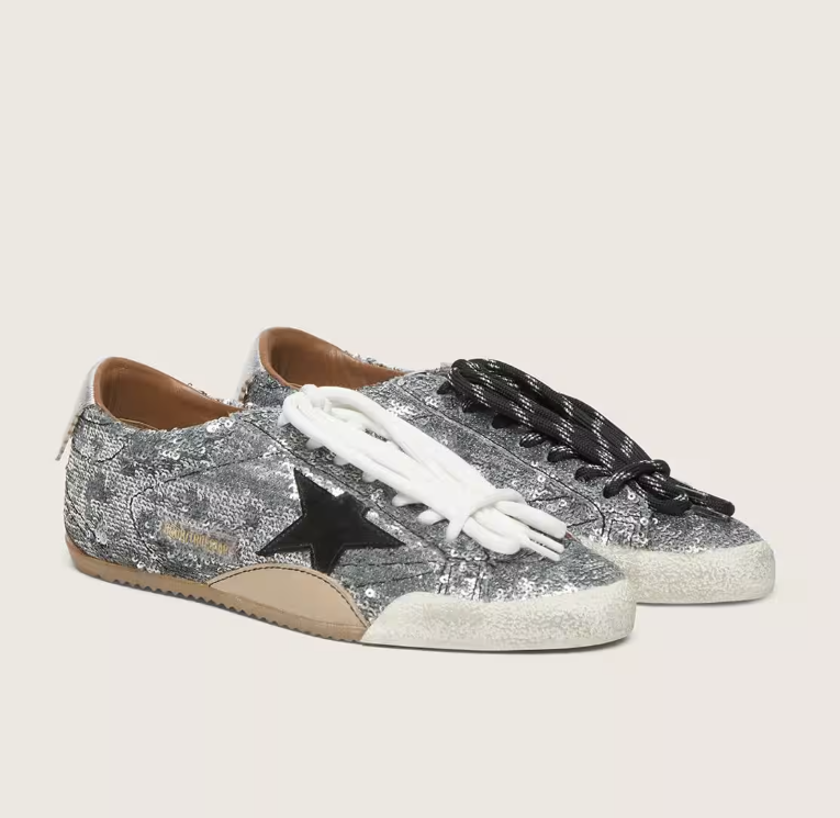 True in paillettes argento con stella color nero e talloncino in pelle argento