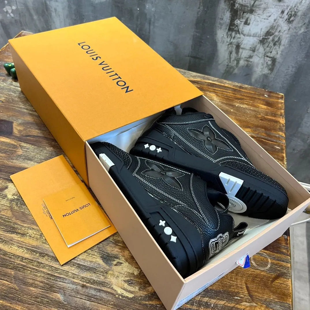 Skate Total Black
