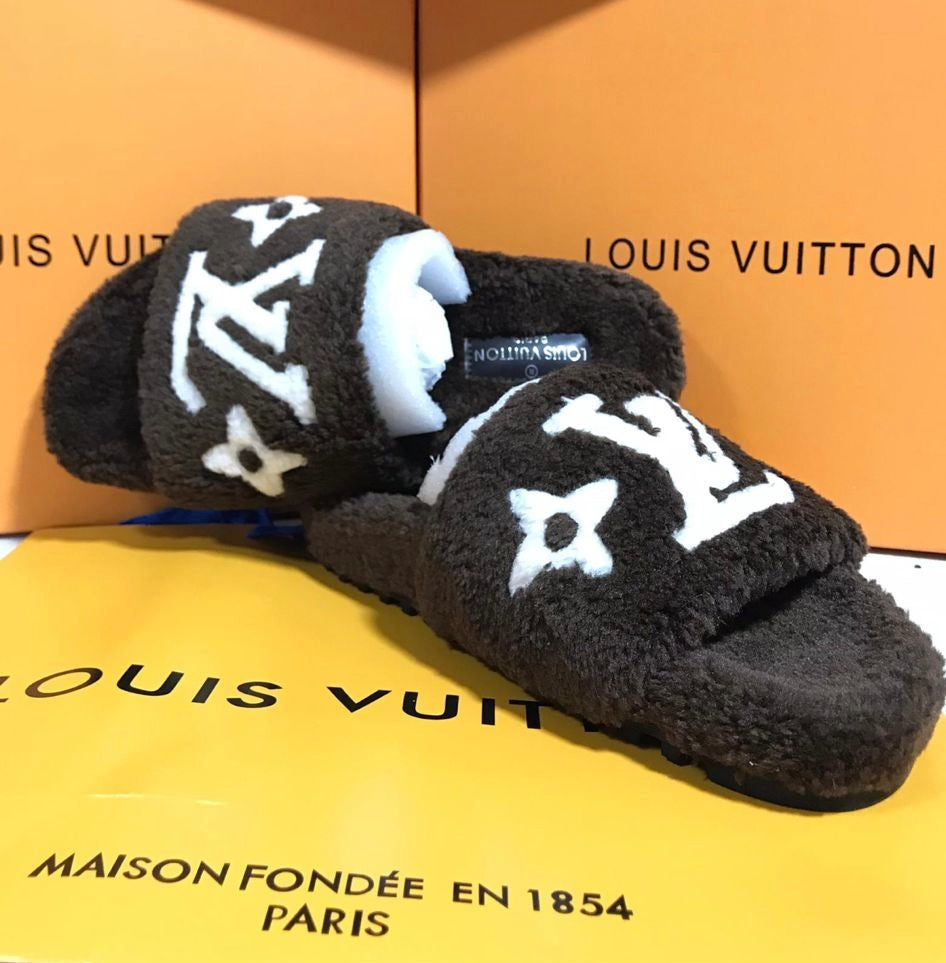 Sandalo LV Peluche