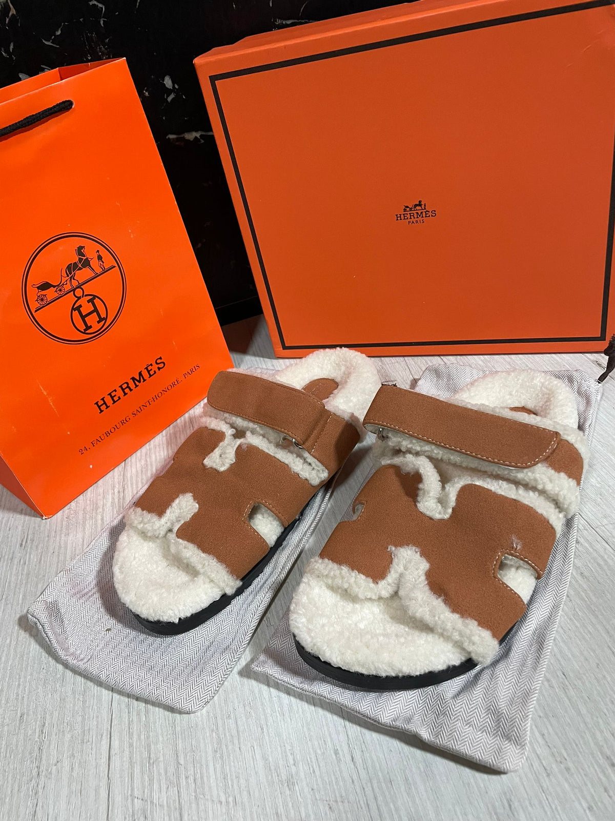 Sandalo Hermes Peluche 01