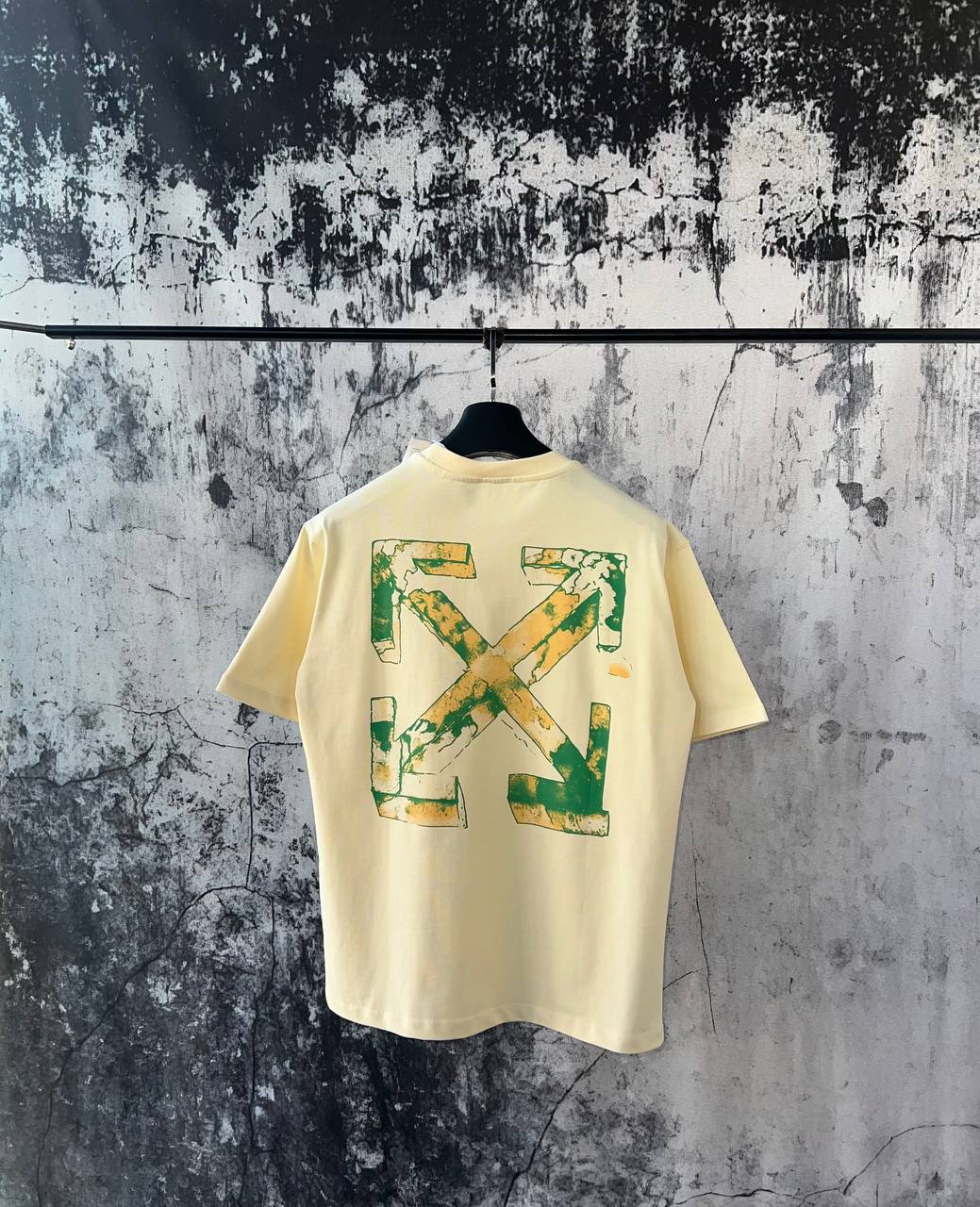 T-shirt Off-White 012