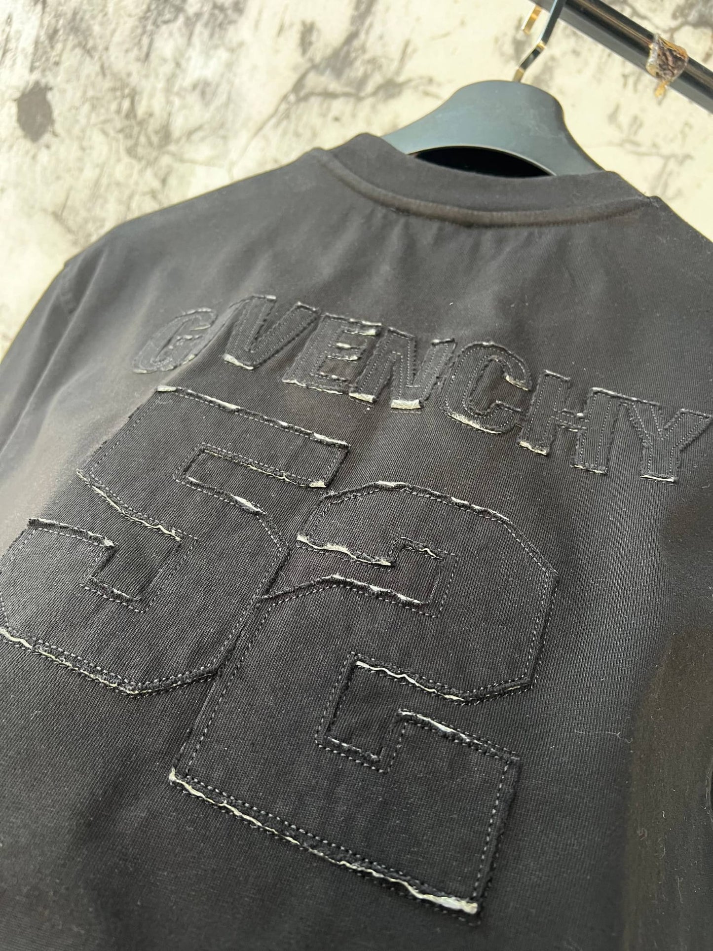 T-shirt Givenchy 003