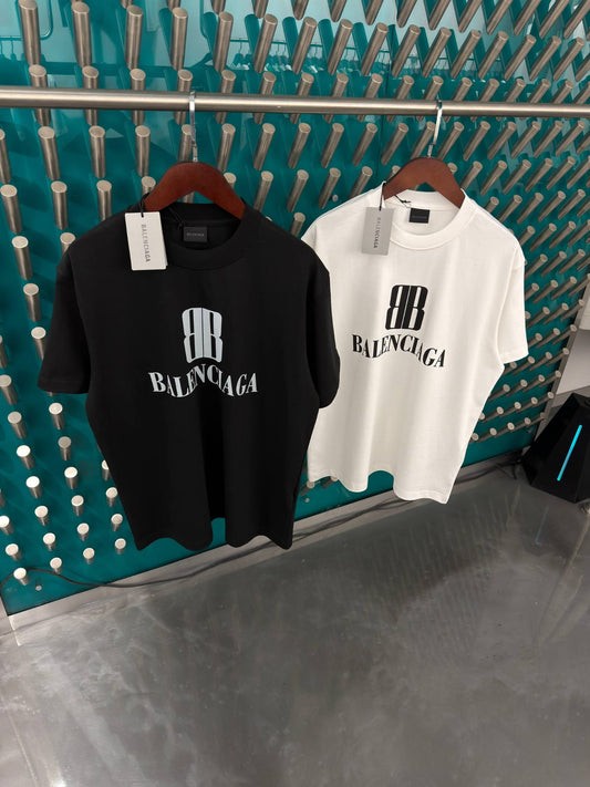 T-shirt Balenciaga 010