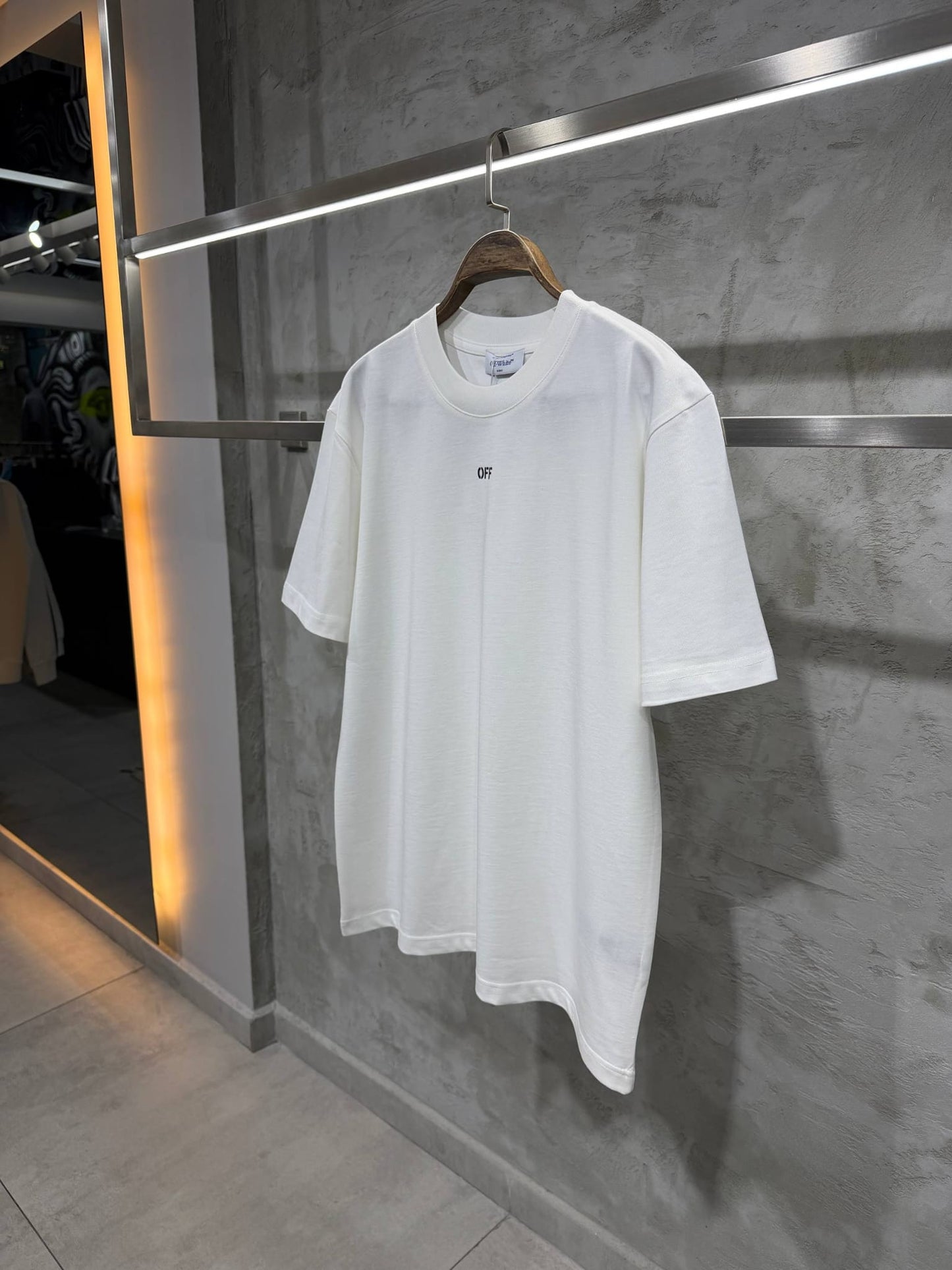 T-shirt Off-White 015