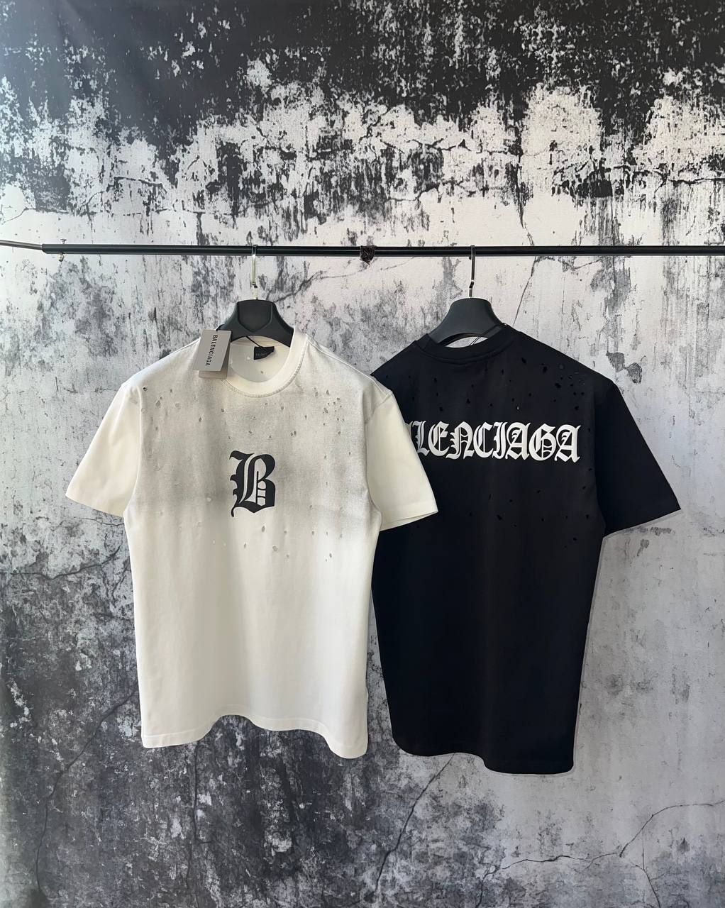 T-shirt Balenciaga 011