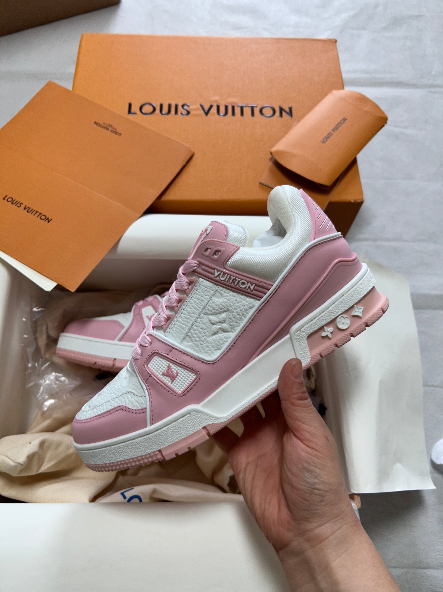 Trainer Rosa