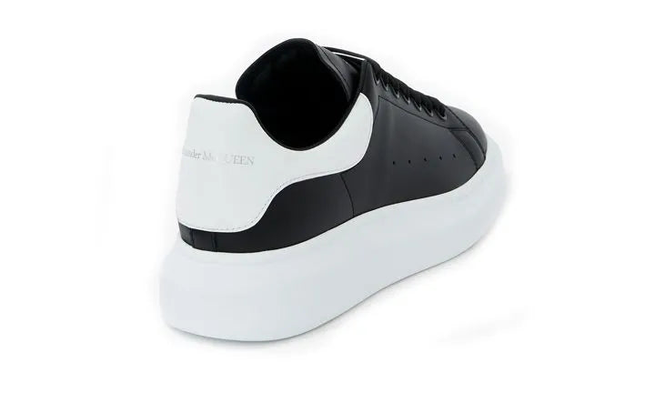 Alexander Mcqeen Oversized White Black