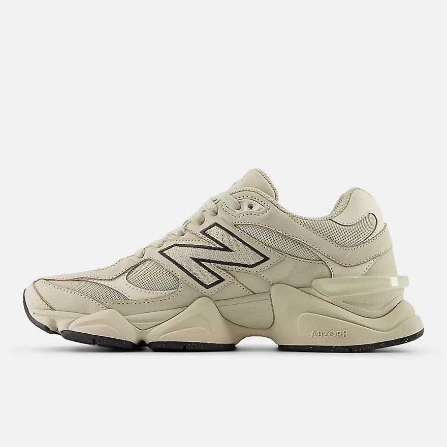 New Balance NB 9060 Beige