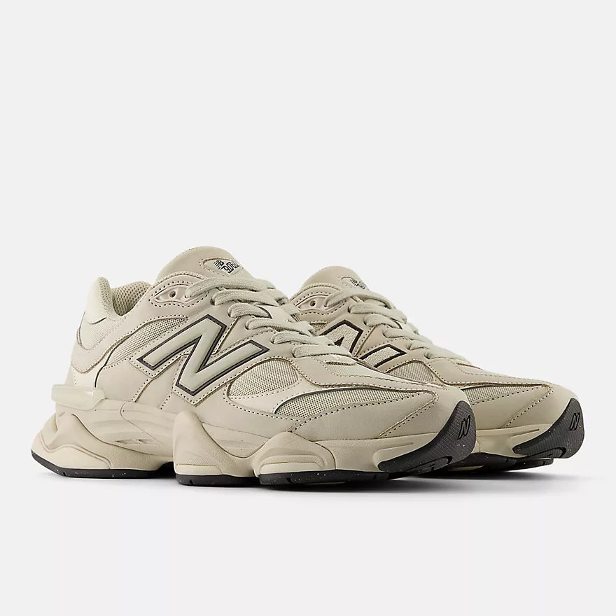 New Balance NB 9060 Beige